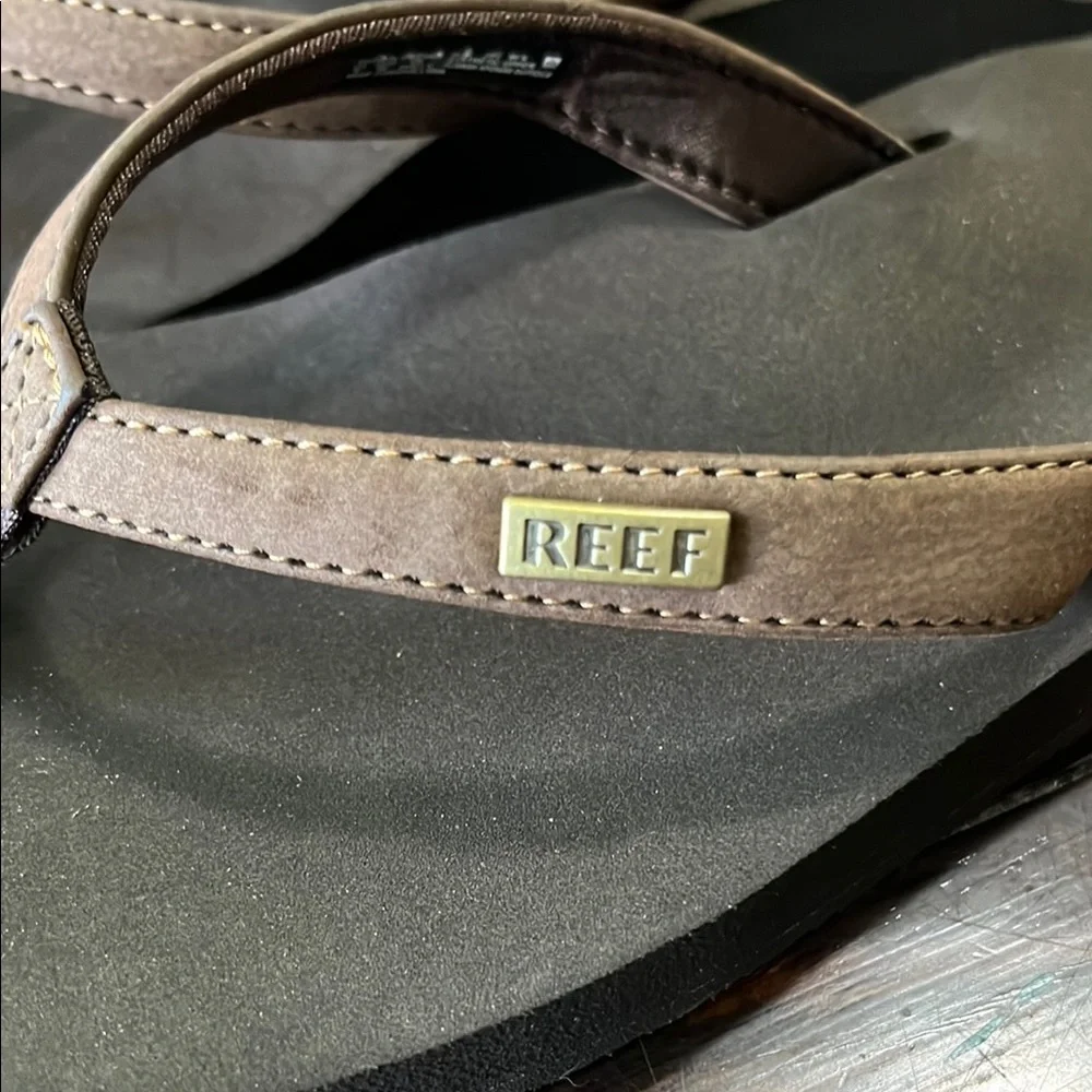 Reef Brown Sandals with Contoured Footbed - Picture 6 of 6